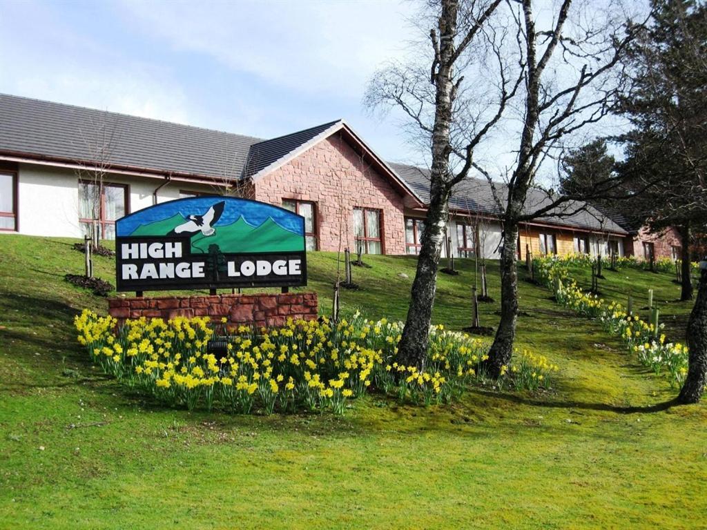 High Range Lodge Hotel Авімор Екстер'єр фото